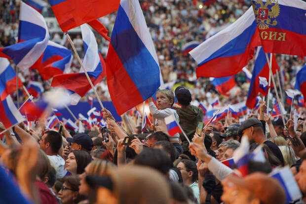 Спортивный юрист Смирнов: в Европе позицию РФ воспринимают только три страны