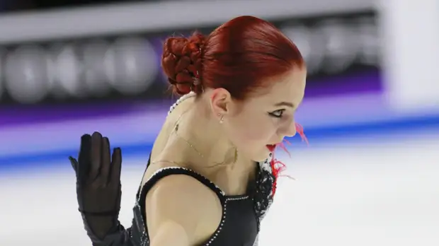 Трусова чисто сделала три четверных прыжка в произвольной программе на ЧР