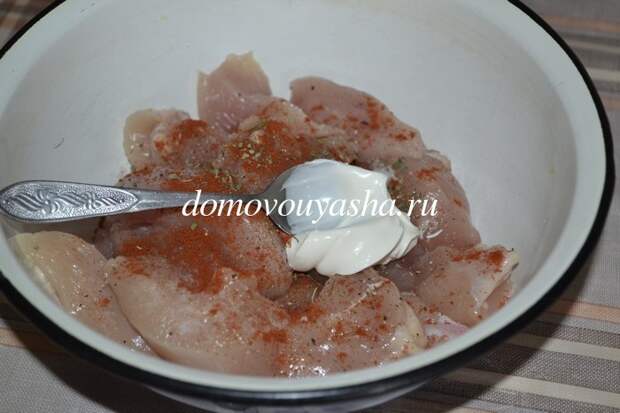 Куриные наггетсы из куриной грудки в духовке
