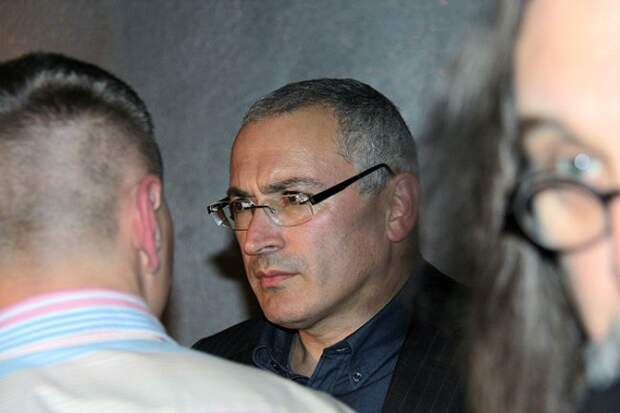Ходорковский собрал на кокаиновой вечеринке в Берлине весь «цвет» либералов ходорковский
