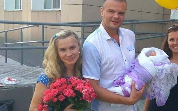 Участница «Дом-2»: Анастасия Дашко Родила Сына После выхода из Тюрьмы