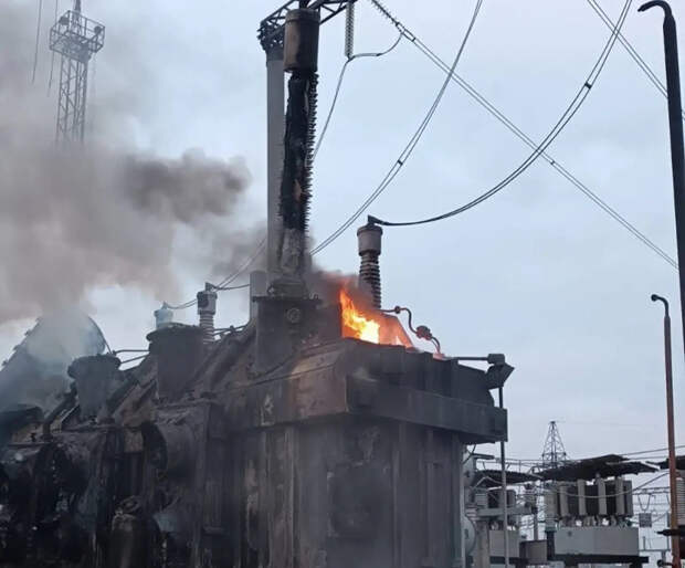Противник: ремонтировать энергомощности в черте Запорожья уже бессмысленно