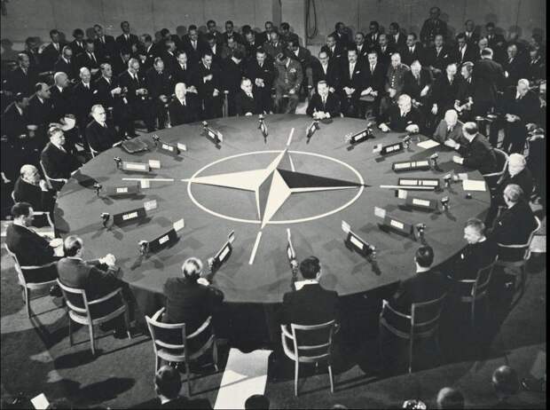 Непринятие Советского Союза в НАТО