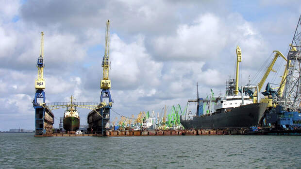 Битва за металлолом: зачем власти Латвии национализируют порты