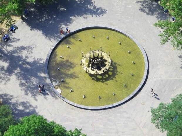 Луганск - 2010 "с высоты птичьего полета", - фото с телевизионной башни. https://t.me/webmoney_dn/319772