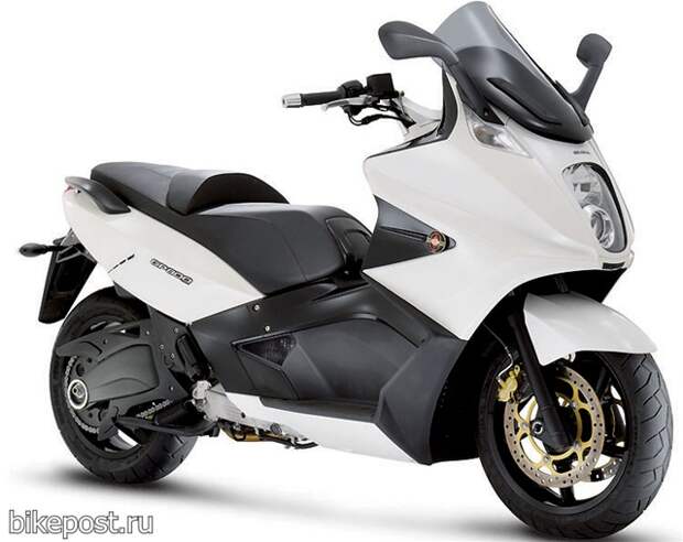 Aprilia готовят новый скутер на базе Gilera GP800