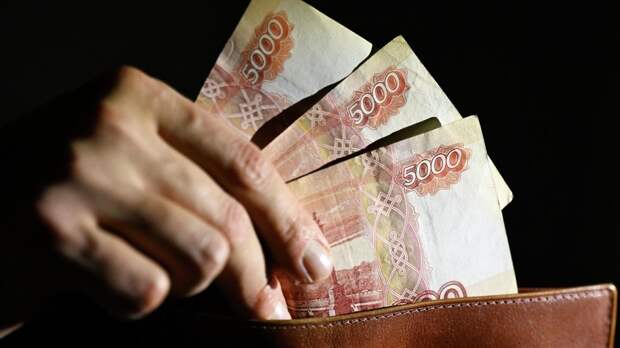 В SuperJob назвали вакансии с самыми высокими зарплатами в России