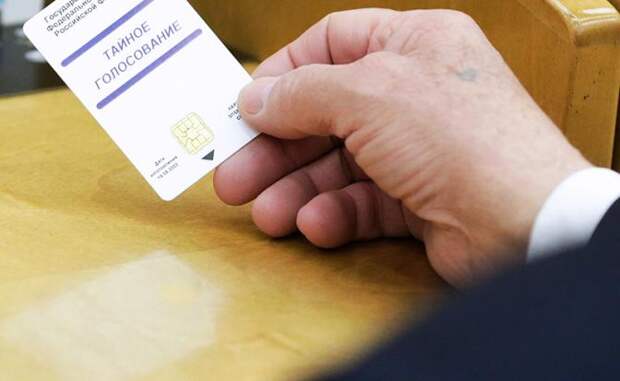 На Урале грядет диктатура "вертикали власти": Губернатор захотел назначать мэров всех городов региона, а не только Екатеринбурга