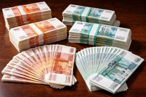 Правила меняют на ходу: Минфин планирует заморозить выплаты по программе сбережений на пять лет