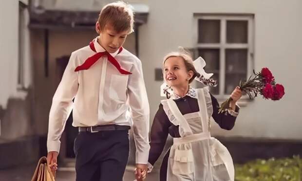 Носить джинсы, писать левой рукой и еще 5 вещей, которые запрещали советским школьникам