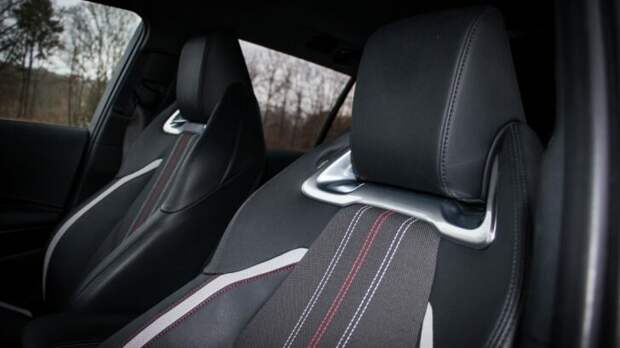 Toyota Corolla Touring Sports 2.0 Hybrid, как главенство комфорта и отличного дизайна. Тест