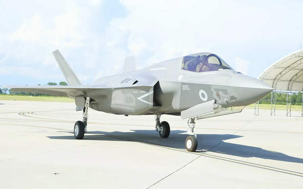 "F-35 - тайное оружие России" , или "мы создали монстра". Союзники США по НАТО начинают о чём-то догадываться.
