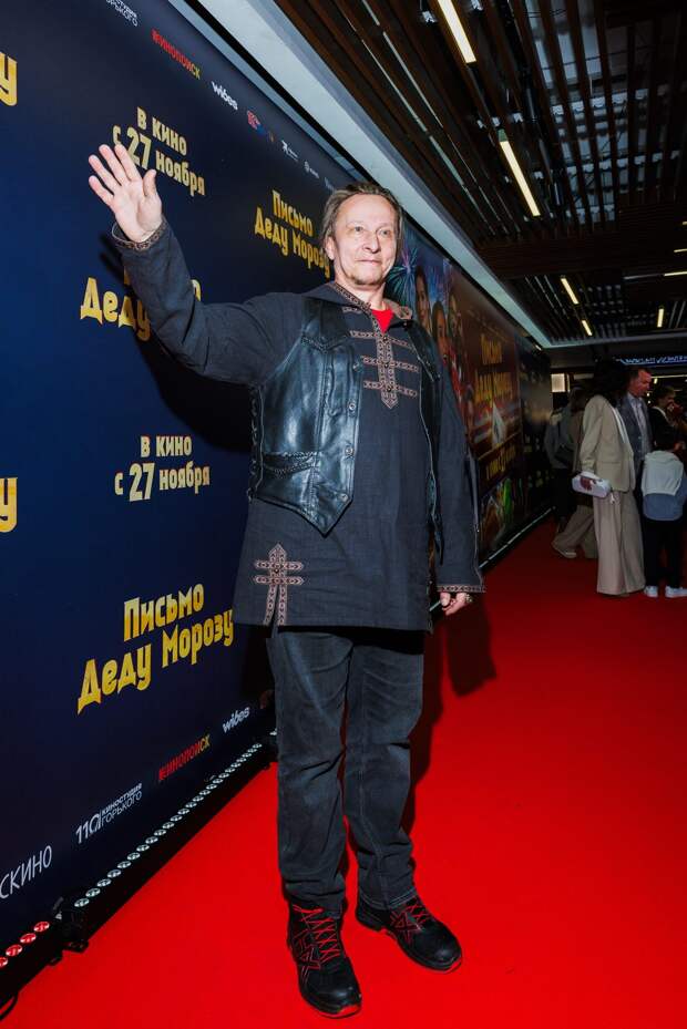 Детские желания: Кристина Асмус, Иван Охлобыстин и Лукерья Ильяшенко Детские желания: Кристина Асмус, Иван Охлобыстин и Лукерья Ильяшенко