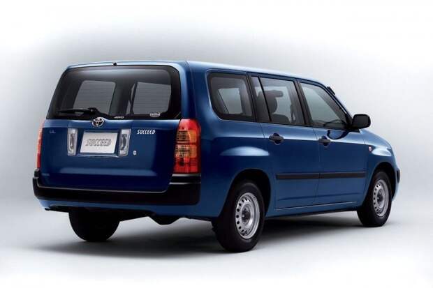 Toyota Succeed — «сосед» (иногда — «суицид»). авто, автомобили, имя, кличка, маркетинг, модель авто, название, прозвище