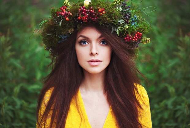 girlsinfloralwreaths02 20 восхитительных девушек с цветочными венками