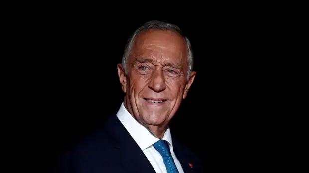 Президент Португалии сделал прививку от коронавируса