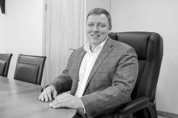 Анатолий Никитин поздравляет женщин с 8 Марта: «Вы – гордость нашей страны!»