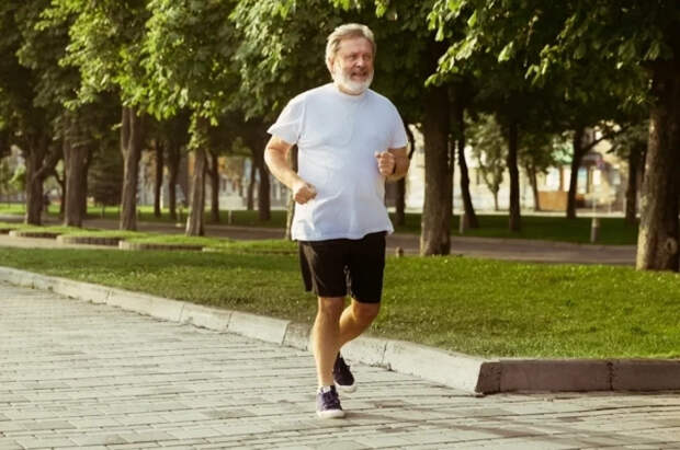 Гарвардские ученые определили шесть привычек, которые замедлят старение