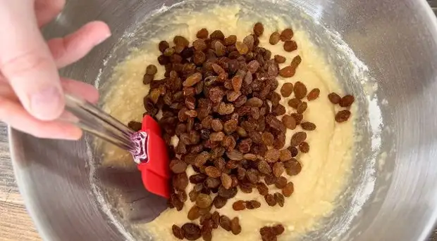 Пасхальный творожный кулич: экспресс-рецепт без дрожжей