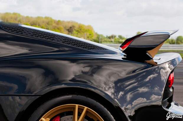 Lotus Exige для фанатов «Формулы-1» (20 фото)