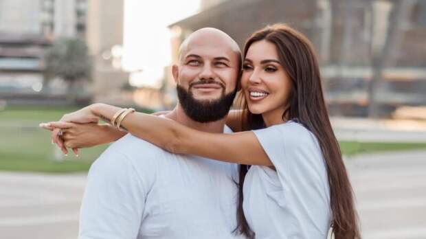 Неожиданный поворот в разводе на 350 миллионов: Самойлова «сменила гнев на милость» и отдала Джигану половину имущества