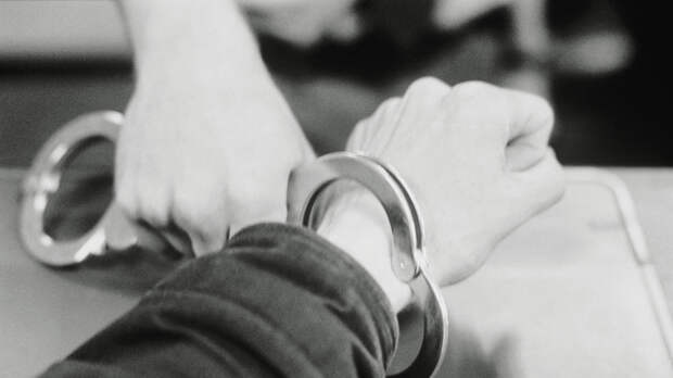 В Санкт-Петербурге задержали мужчину, 25 лет находившегося в розыске