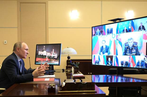 Путин на совещании с постоянными членами СБ РФ, 16.04.21.png Путин на совещании с постоянными членами СБ РФ, 16.04.21.png