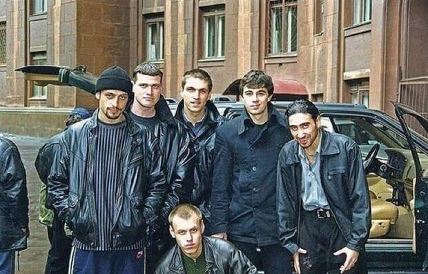 15. Кадр со съемок фильма "Брат 2", 1999 год 15. Кадр со съемок фильма "Брат 2", 1999 год
