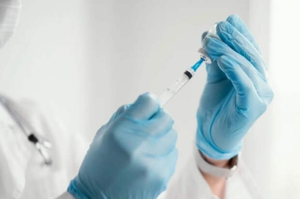 Мальчик, получивший лекарство за 265 млн руб., не может вылечиться от ОРВИ