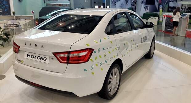 АВТОВАЗ готов поставлять LADA Vesta CNG и Vesta EV