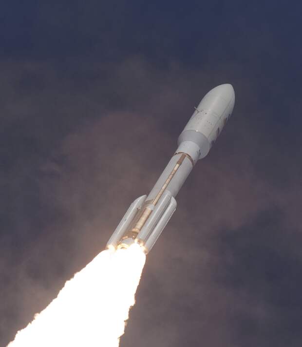 Use of Russian RD-180 rockets on United Launch Alliance's Atlas V vehicle became controversial in Washington after Moscow's invasion of Ukraine. (Image: Wikimedia.org)