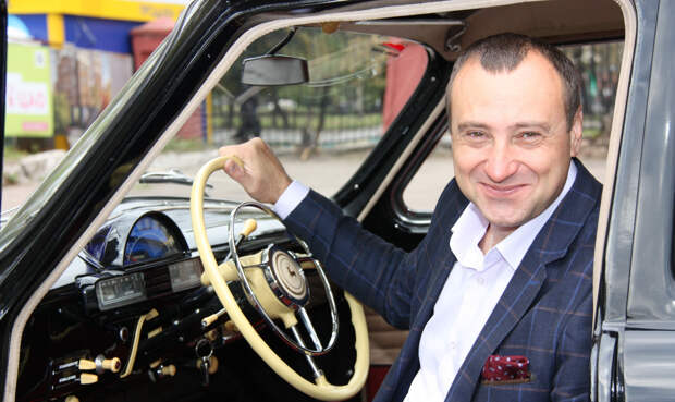 Художник, коллекционер, создатель автомузеев Дмитрий Октябрьский: «Для меня все экспонаты – «звезды»