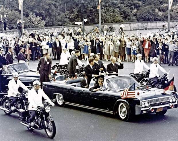 Кеннеди в Берлине, июнь 1963 г. cadillac, кортеж, правительственный автомобиль