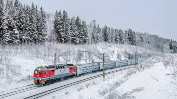 Все поезда «Таврия», задержанные в пути 28 и 29 декабря, введены в график
