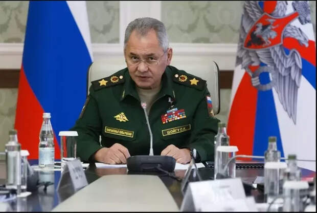 Зачем посольство США призвало своих граждан срочно покинуть Россию?...