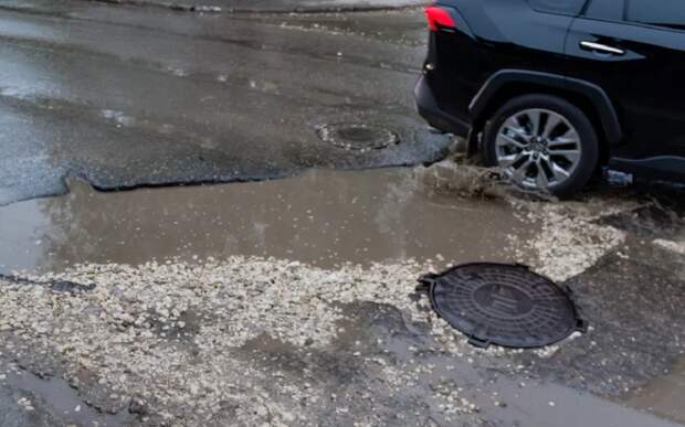 "Как квест": рязанцы продолжают жаловаться на состояние дорог