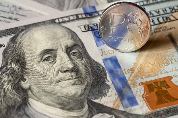 Аналитик Шнейдерман: переговоры США и России стали импульсом для роста рубля