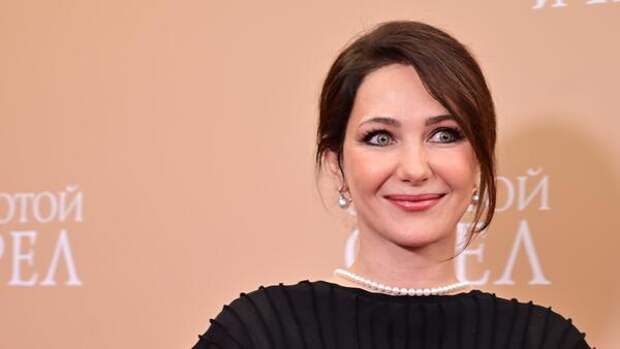 Одна ночь на вилле —  от 150 тысяч: Климова вывезла дочку от Месхи на элитный курорт