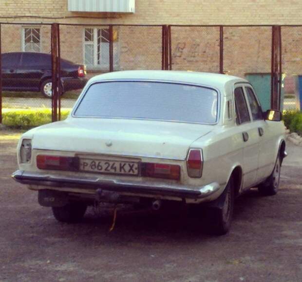 Они переехали в город, но колхоз остался в их сердцах навсегда