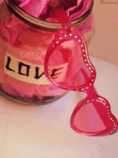 КАК ИЗБАВИТЬСЯ ОТ РОЗОВЫХ ОЧКОВ ЛЮБВИ