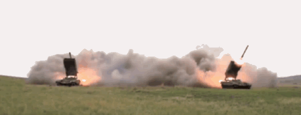 ТОС-1А "Солнцепёк" в действии.