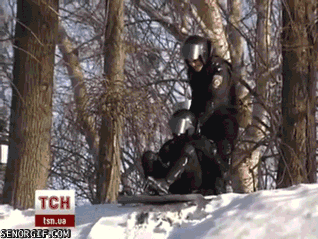 гениальное использование снега, снег это весело, приколы со снегом